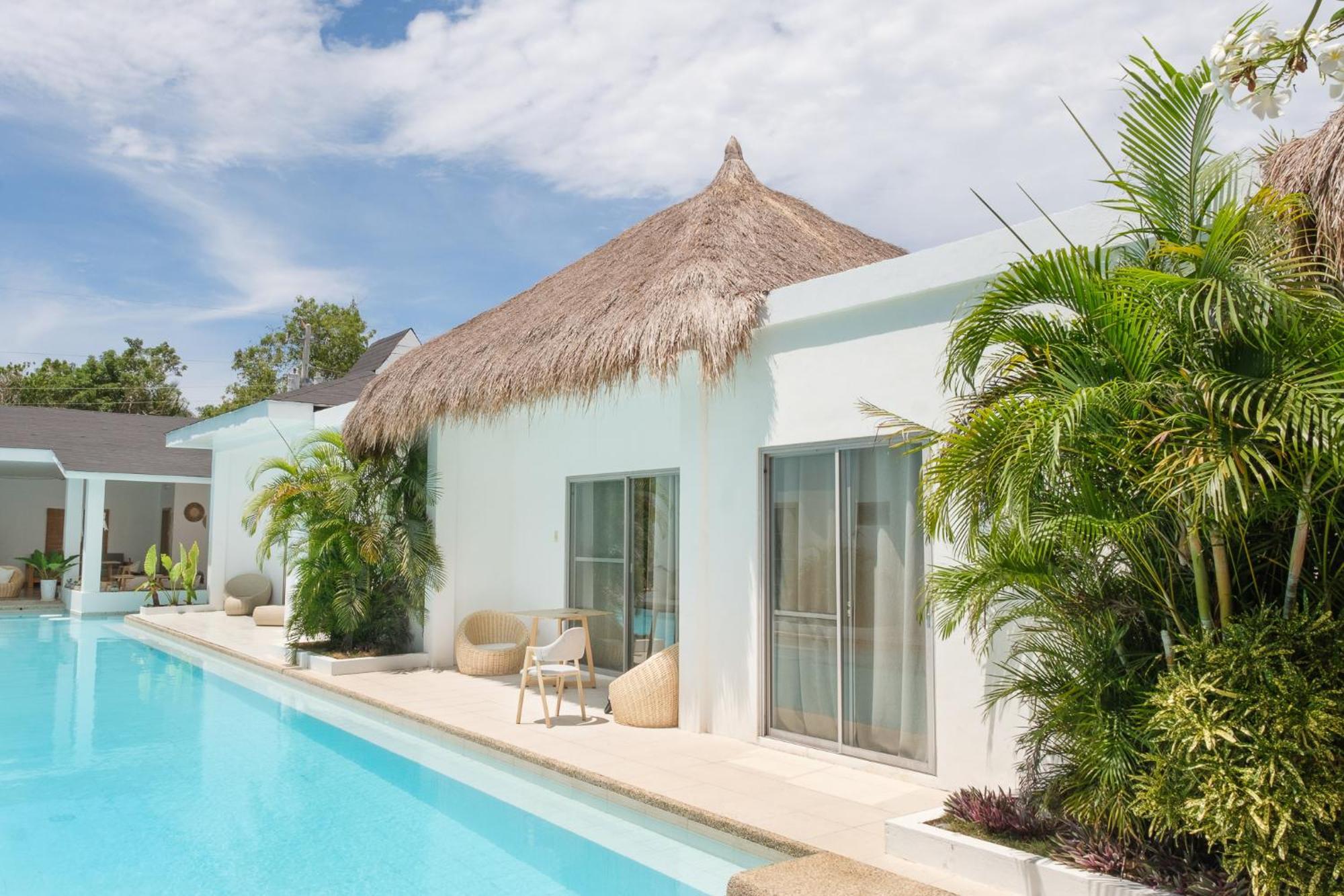 Seapearl Of Alona Hotel Panglao City Exterior foto