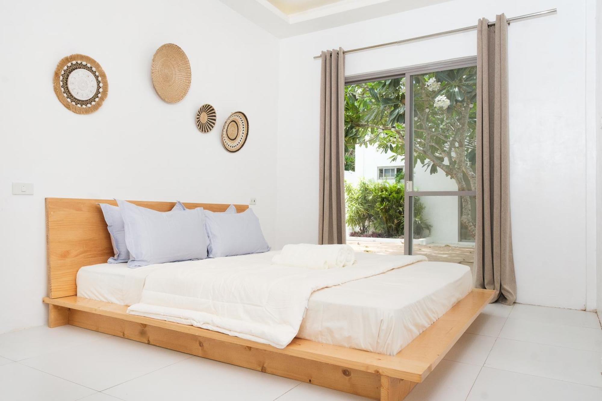 Seapearl Of Alona Hotel Panglao City Exterior foto